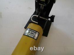ENERPAC P391 Hydraulic Hand Pump 10000 PSI 700 BAR Single 1 Speed