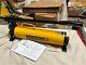 Enerpac P80 Hydraulic Hand Pump 2 Stages 500 Psi Max Pressure 1st Stage 77 Lb Ma