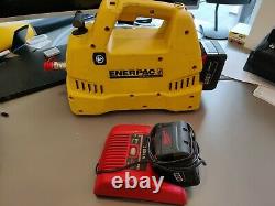Enerpac XC1202M Hydraulic Electric Pump 3/2 Valve 2ltr 230V Single Acting