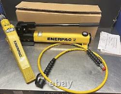 Enerpac set WR-15 1 Ton Capacity 11-1/2 Spread Hydraulic Wedge Cylinder P392