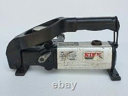 NIKE PHS70-300 Hydraulic Hand Pump 10000 PSI / 700 Bar, 0.3 Liter Capacity