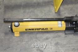 Enerpac P392 Pompe Hydraulique À Main 700 Bar/10 000 Psi Avec Rc1014 10 Ton Ram