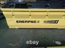 Pompe Hydraulique À Air Enerpac Turbo II Parg1102n Avec Interrupteur À Pied À Distance